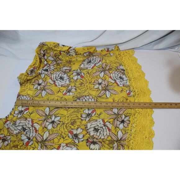 Unique Spectrum Yellow Floral Flare S/S Top Women's 2X Tassels Lace Hem Pullover - Picture 13 of 14